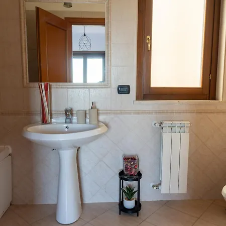 Con Terrazzo Vicino All'aeroporto Di E Fiera Di Roma 公寓 菲乌米奇诺